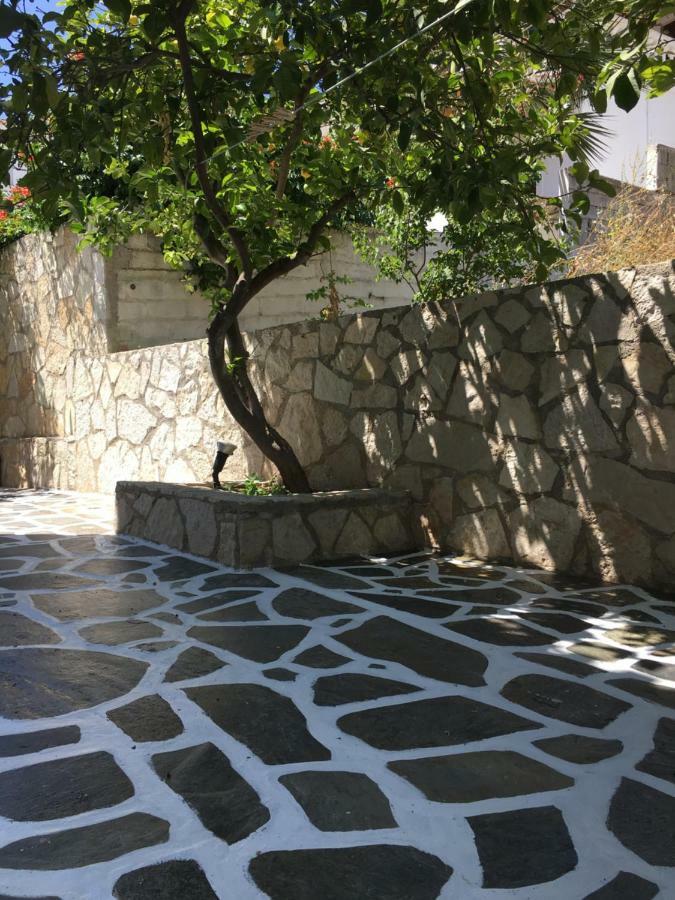 Levanta Hotel Spetses Exterior photo