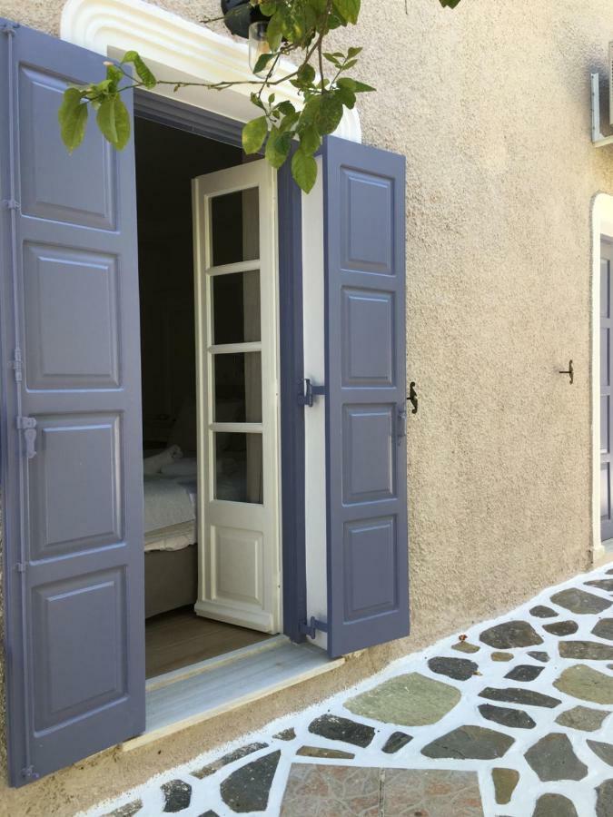 Levanta Hotel Spetses Exterior photo